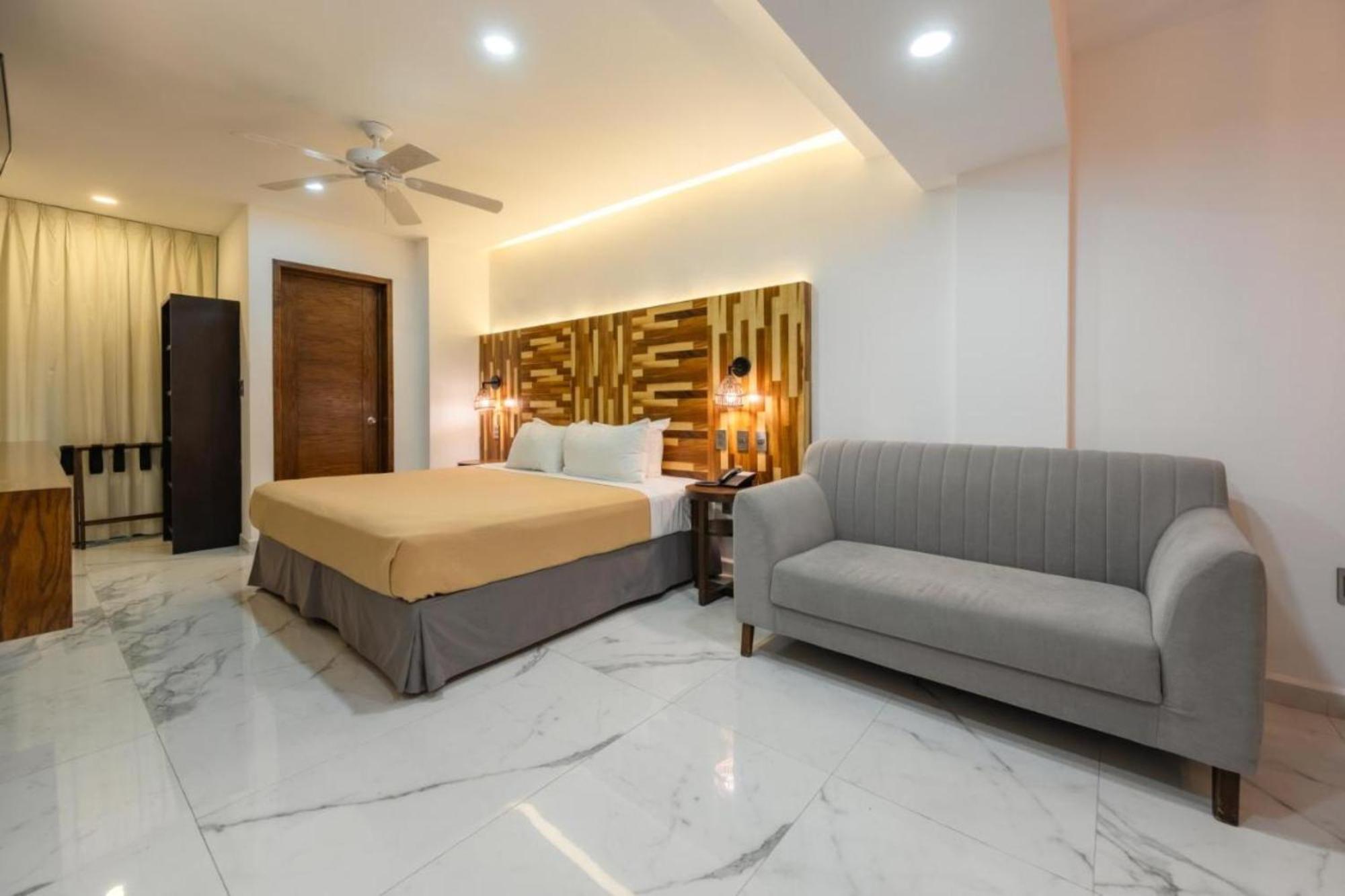 Collection O Hotel Marvic 신데 델 카르멘 외부 사진